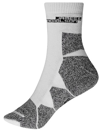 JN215_White_White.jpg